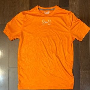 Men’s Under Armour short sleeve shirt size Small